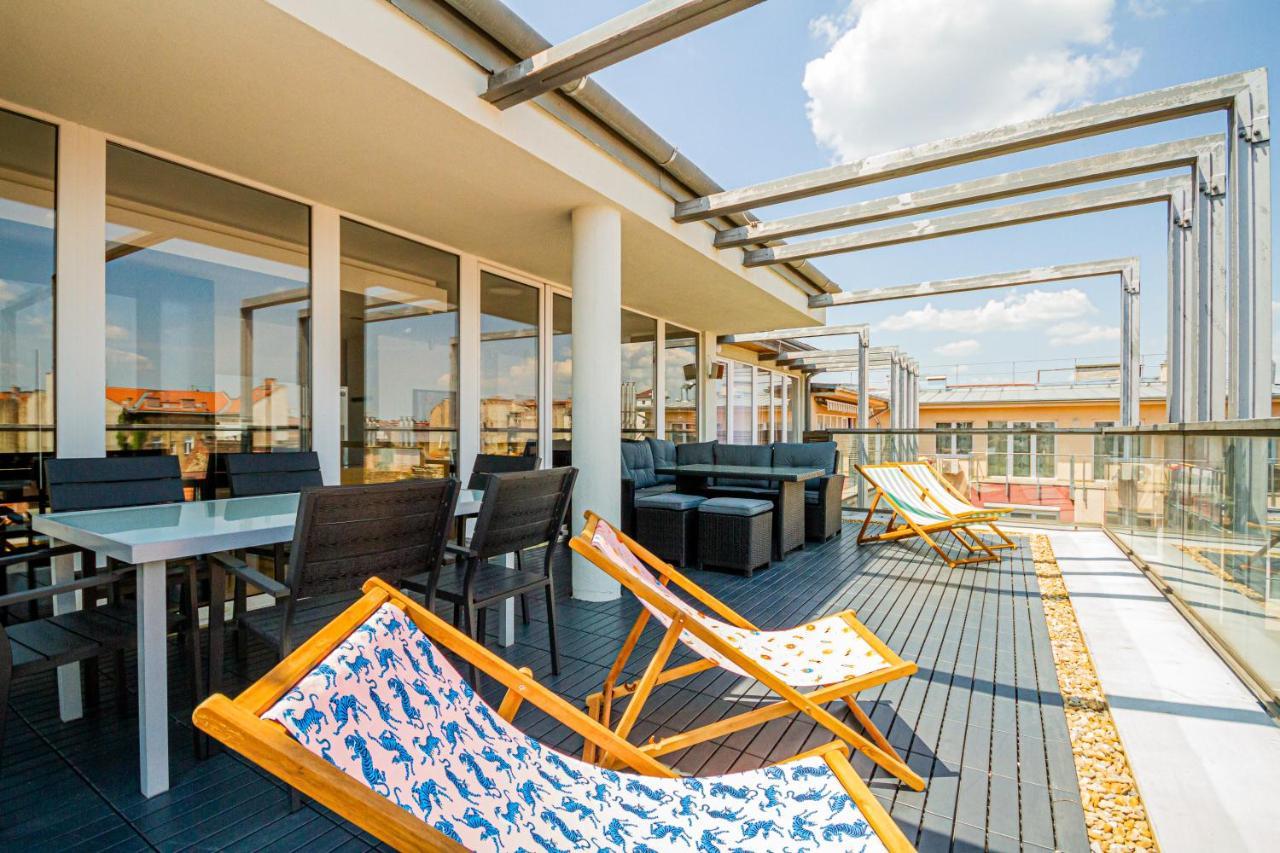 Luxury Apartment With Balcony In Downtown Budapest Exterior foto