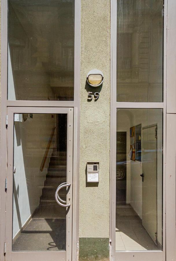 Luxury Apartment With Balcony In Downtown Budapest Exterior foto